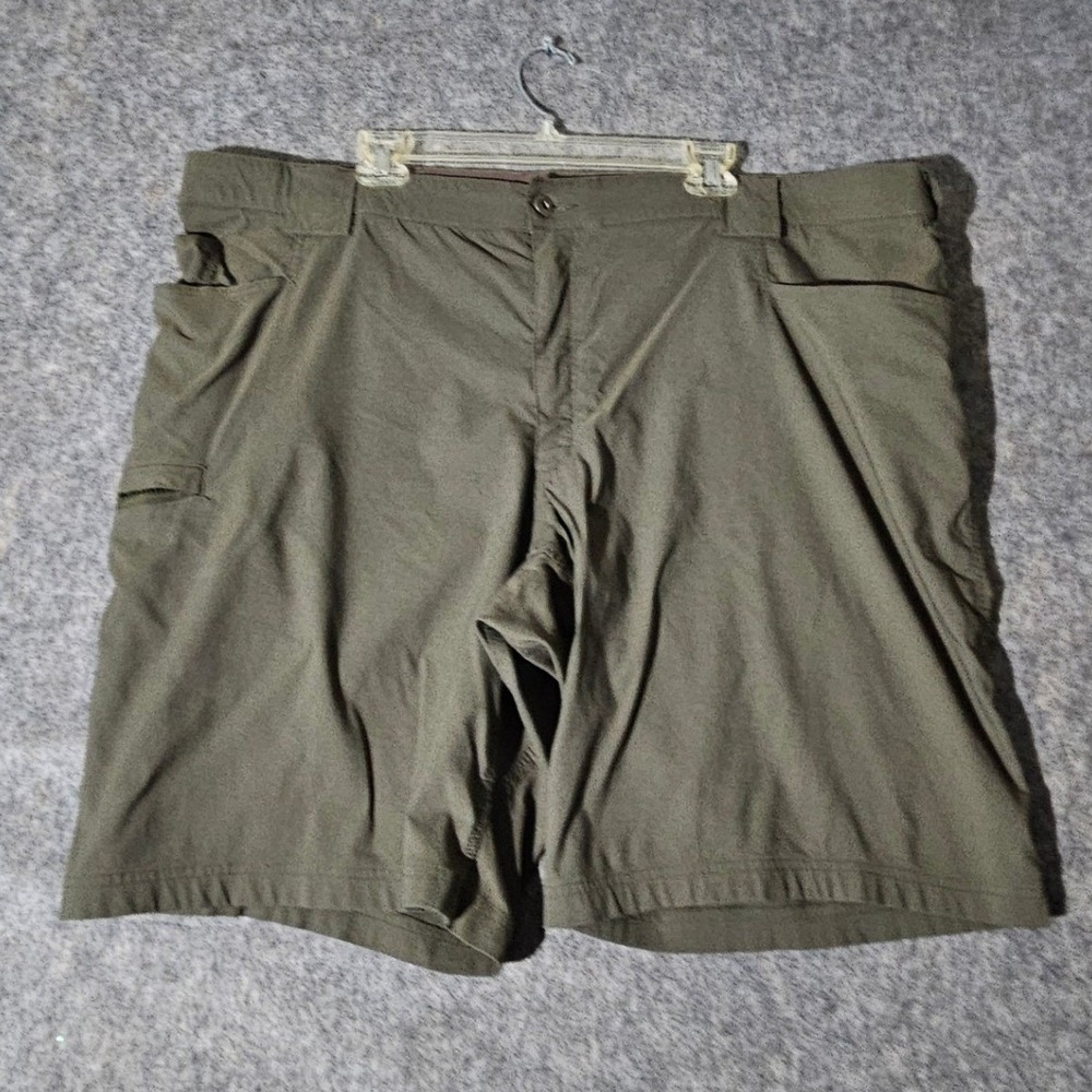 Duluth Trading Co Dry On The Fly Shorts Mens 48 Green Cargo Flex Quick Dry - Picture 1 of 6